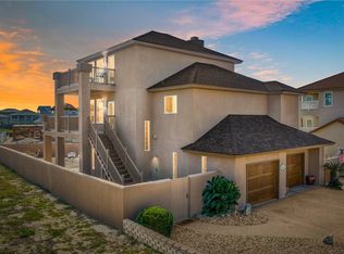 113 Sea Air Ln, Port Aransas, TX 78373