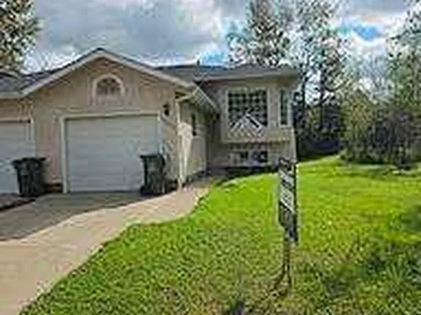 11315 91st St, Peace River, AB T8S 1P6