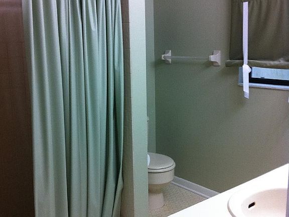 5th image of 6710 Leeward Isle Way