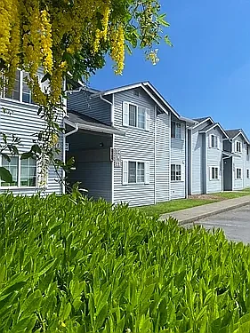 Liberty Square Apartments — Photo 22