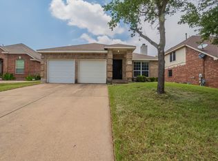4841 Kingfisher Ln, Mesquite, TX 75181