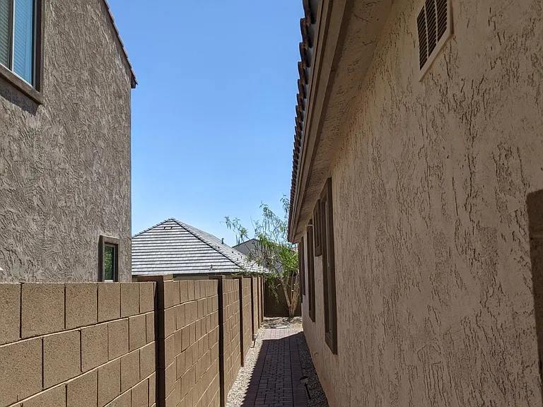 22084 N 98th Dr — Photo 28