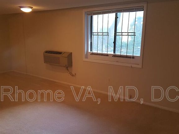 4th image of 3210 S 28th St APT 103