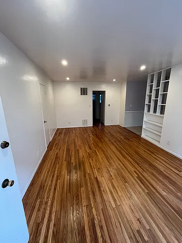 1447 S Wooster St #2 Photo 1