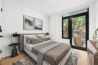 63 Pitt Street, #12C