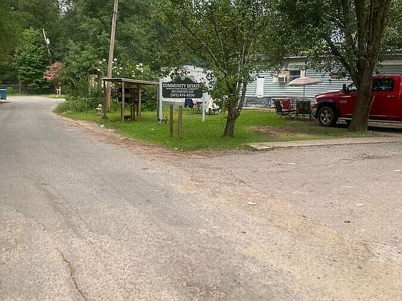 5th image of 3824 Community Ln Lot 6