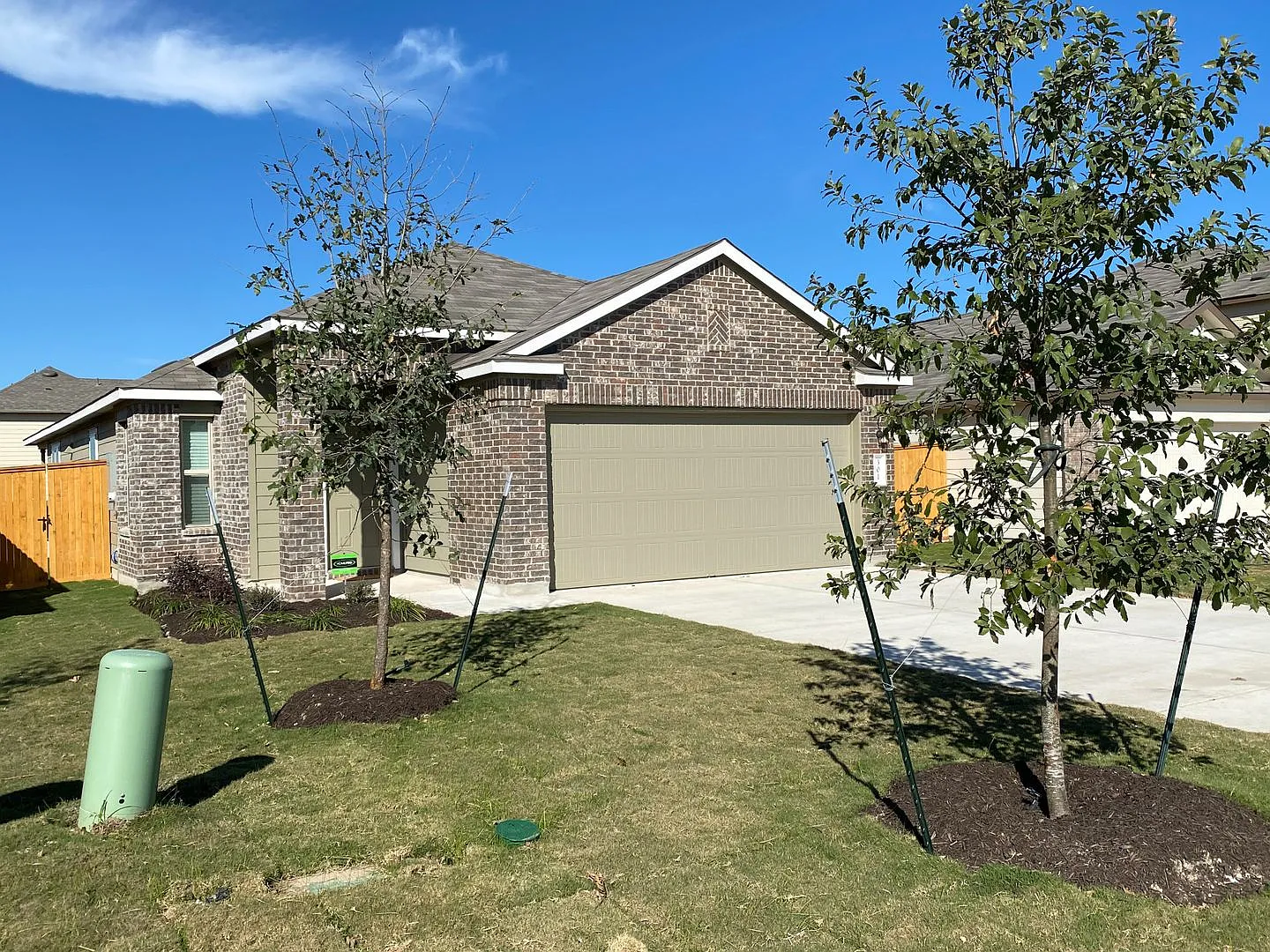 Newly Constructed Home for Rent in Jarrell, 301 Greatest Gift Way — Photo 2