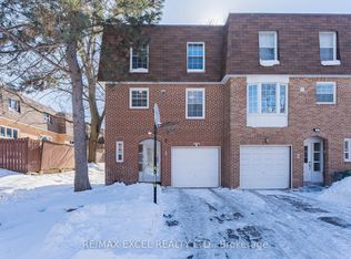 20 Crockamhill Dr #1, Toronto, ON M1S3H1