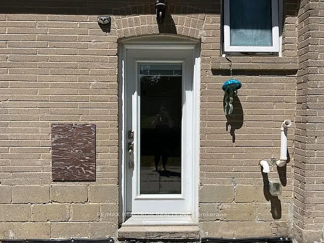 37 Kenton Dr #LOWER LEVEL — Photo 10