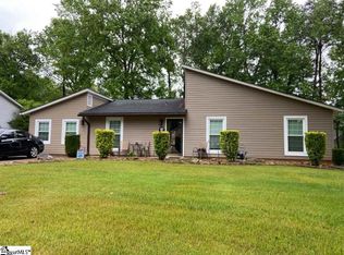 13 Carversham Row, Piedmont, SC 29673