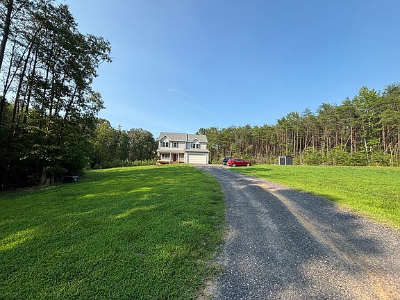 2nd image of 16209 Round Hill Rd