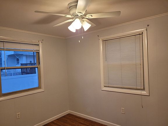 2nd image of 620 Rear South Irving Ave