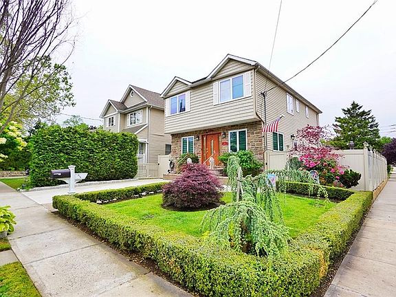 4th image of 974 Edgegrove Ave