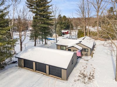 1570 Silery Rd, Indian River, MI, 49749