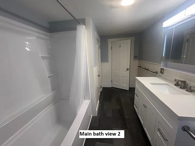 98-100 Pleasant St #98 — Photo 21
