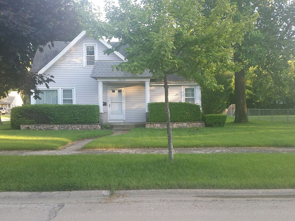 1st image of 65 Wagner Dr