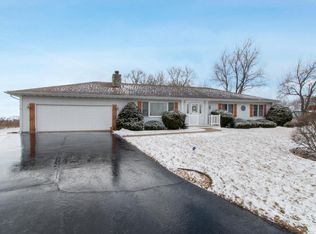 1135 Spyglass Ct, Twin Lakes, WI 53181