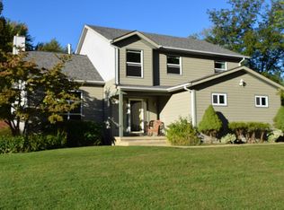 14 Carryback Dr SW, Pataskala, OH 43062