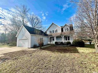 275 Lake Shore Dr, Murphysboro, IL 62966