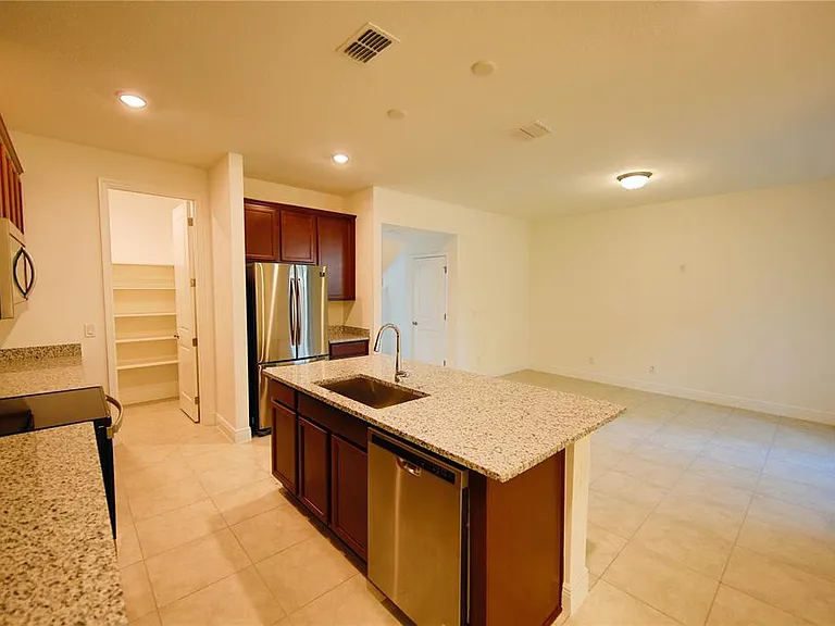 7389 Alpine Butterfly Ln — Photo 11