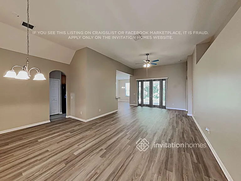 9320 Black Thorn Loop — Photo 3