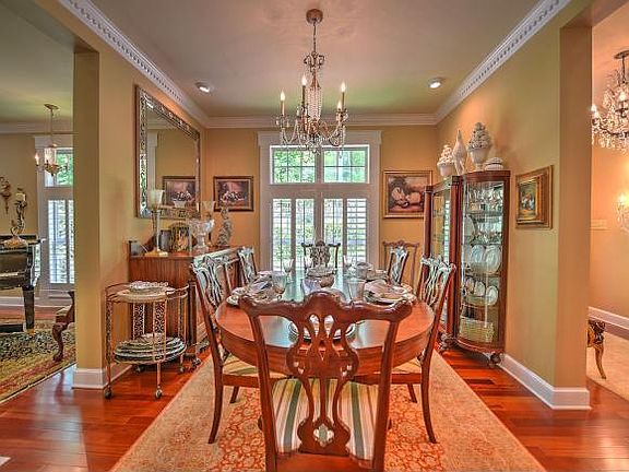 5th image of 2816 W Stone Dr