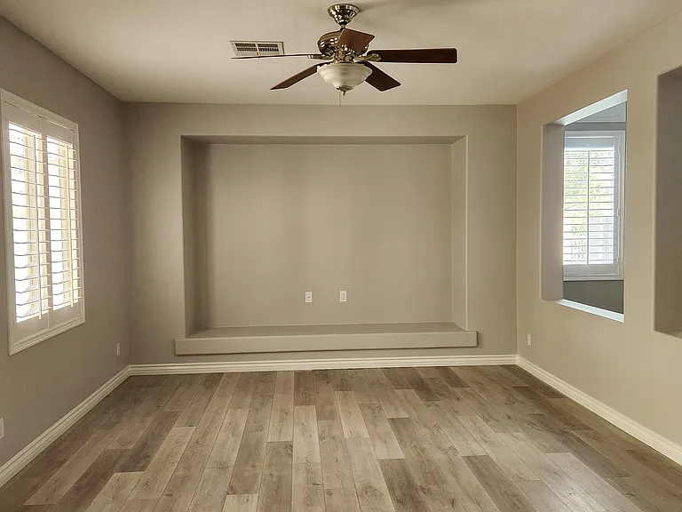 10528 Cliff Edge Ct — Photo 12