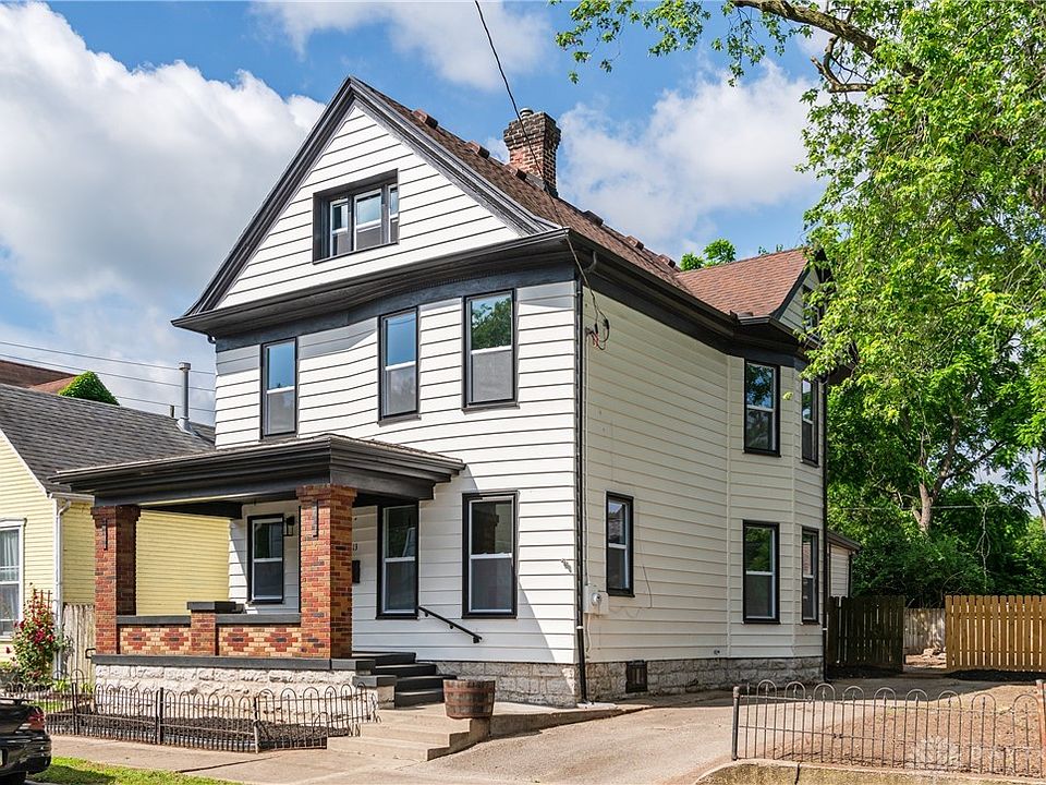 1st image of 113 Jay St