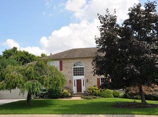 210 Cherry Blossom Pl, Hockessin, DE 19707