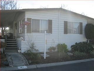 1st image of 141 Mountain Springs Dr