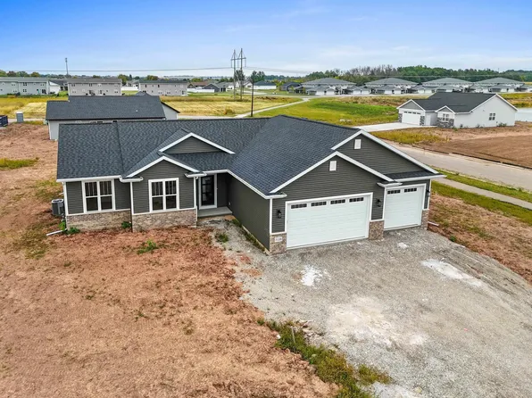 3128 Toad Island Trl, De Pere, WI 54115