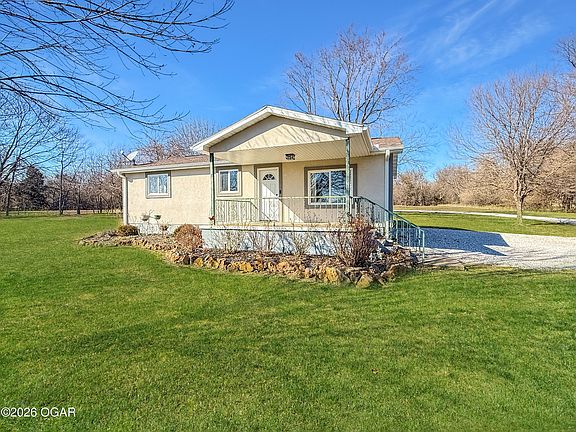 2nd image of 11765 Elm Rd