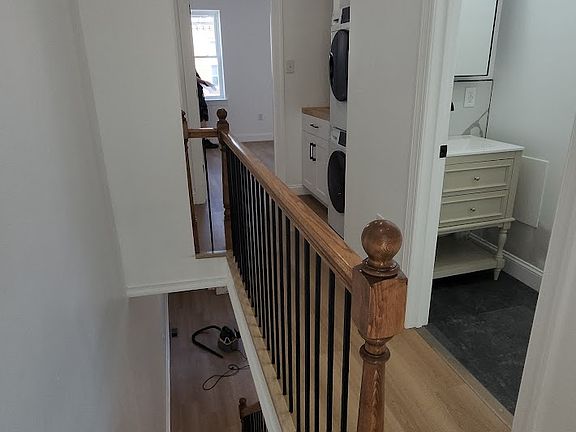 5th image of 3124 Livingston St