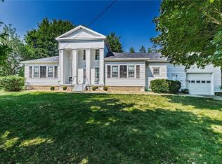 1005 Churchville Riga Rd, Churchville, NY 14428