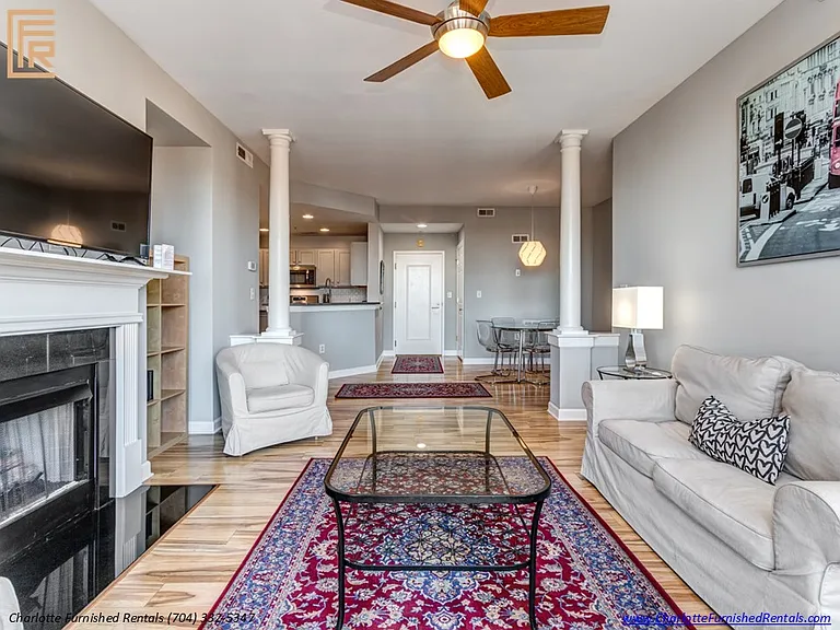 718 Trade St #813 — Photo 13