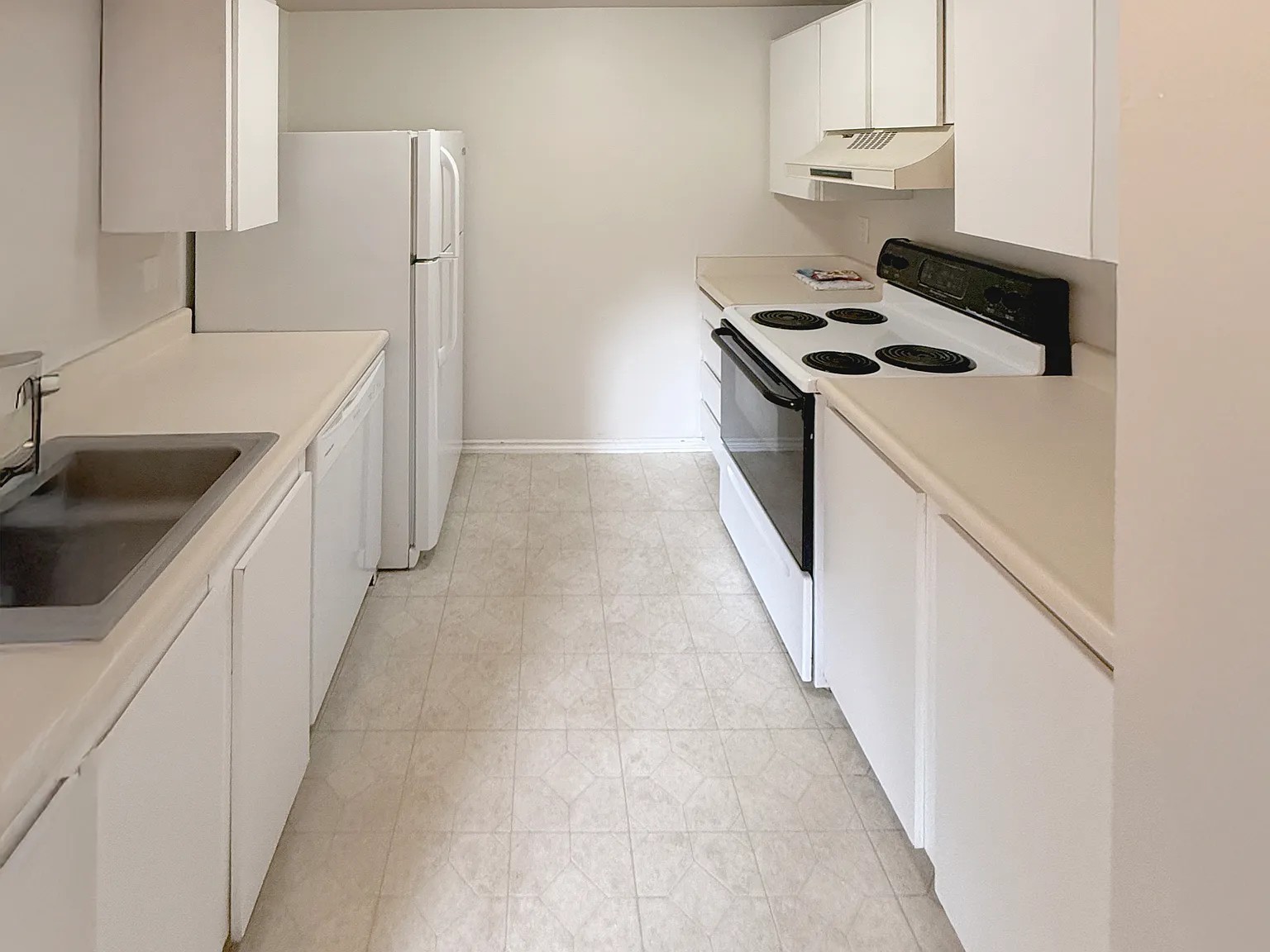 2 bed, 897 sqft, $1,750 — Photo 4