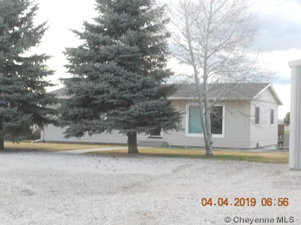 58 Lakeview Dr, Wheatland, WY 82201
