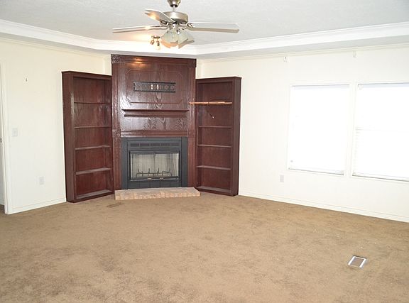 5th image of 4365 N Sierra Ave