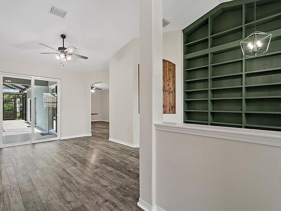 4th image of 12211 23RD STREET E