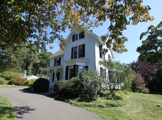 169 Valley Rd, Old Greenwich, CT 06870