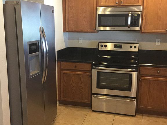 3rd image of 5927 Glasgow Way
