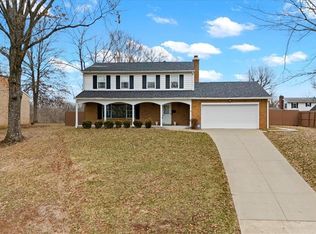 129 Canterbury Dr, Parkersburg, WV 26104