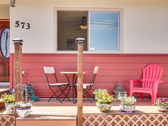 3rd image of 573 Manzanita Dr