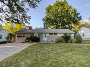 8808 W 82nd Ter, Overland Park, KS 66204