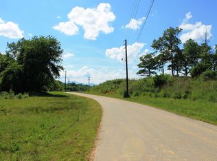 500 Brookside Camp Rd, Hendersonville, NC 28792