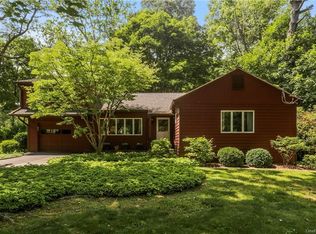 179 Cleveland Dr, Croton On Hudson, NY 10520