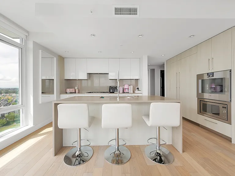 210 Salter St #D605 — Photo 6