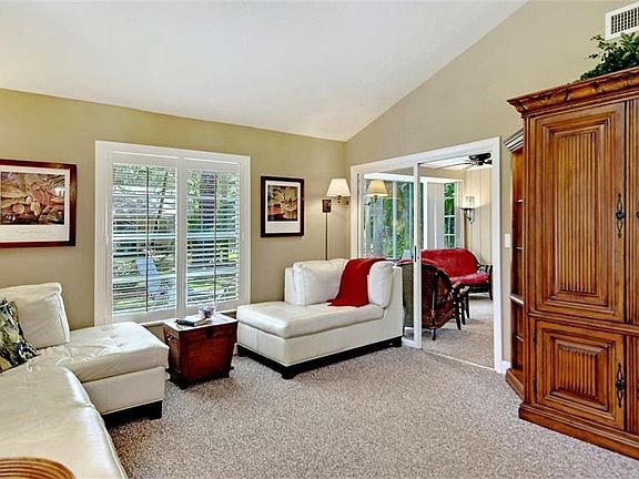 5th image of 4957 Village Gardens Dr #58