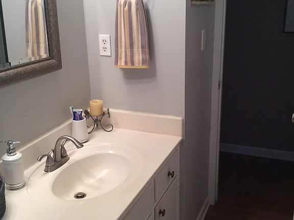 3rd image of 41 E Audrey Dr NW