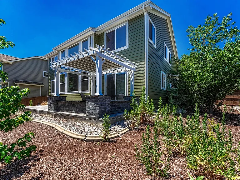10202 Nickolas Ave — Photo 16